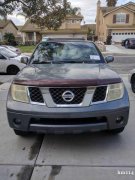 2005 Nissan Pathfinder SUV 7座天