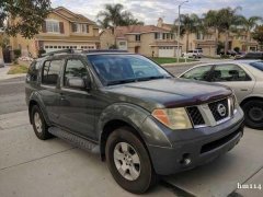 2005 Nissan Pathfinder SUV 7座天