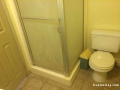 罗兰后屋套房