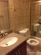 West Covina 卧房出租，有床，书桌，书架，月租$6