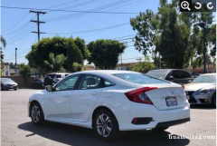 低价出售2016年白色思域Honda Civic