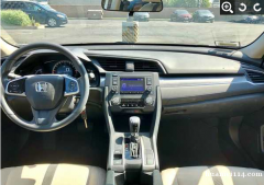 低价出售2016年白色思域Honda Civic