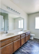 CHINO HILLS 三房二卫，1300sf， 上下层，楼