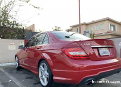 换车卖车，2013年红色奔驰C 250 ，女生车主爱惜车，车