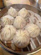 请熟手包小笼包