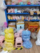 招手工制作女工