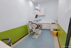 曼哈顿唐人街牙科诊所诚聘女性牙医助理 / 前台