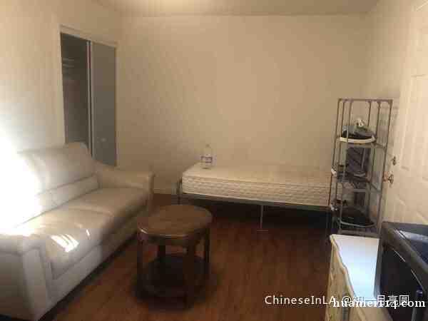 天普市亚市10分学区房2房1浴独立进出独立院子 天普市亚市10分学区房2房1浴独立进出独立院子