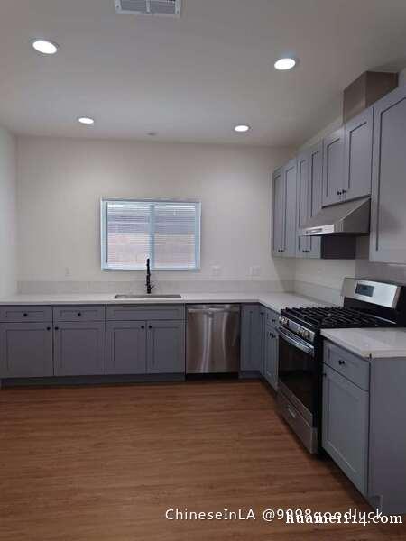 Fontana全新套房分租 Fontana全新套房分租