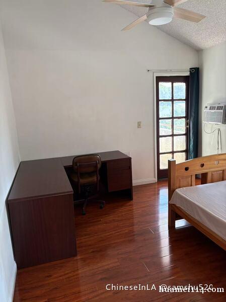 分租单间房:清静;干净;环境好;配套齐全;有车位;租金 70 分租单间房:清静;干净;环境好;配套齐全;有车位;租金 70