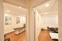 焯然脊医治疗坊 Sophia Lam Chiropracti 焯然脊医治疗坊 Sophia Lam Chiropracti