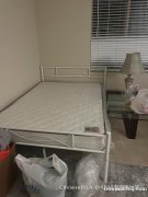 尔湾主卧床位出租独立卫生间* 位于97口99大华附近