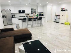 West Covina整房出租,三房两浴室卫生间一厅一厨。 West Covina整房出租,三房两浴室卫生间一厅一厨。