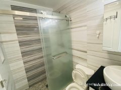 West Covina整房出租,三房两浴室卫生间一厅一厨。 West Covina整房出租,三房两浴室卫生间一厅一厨。