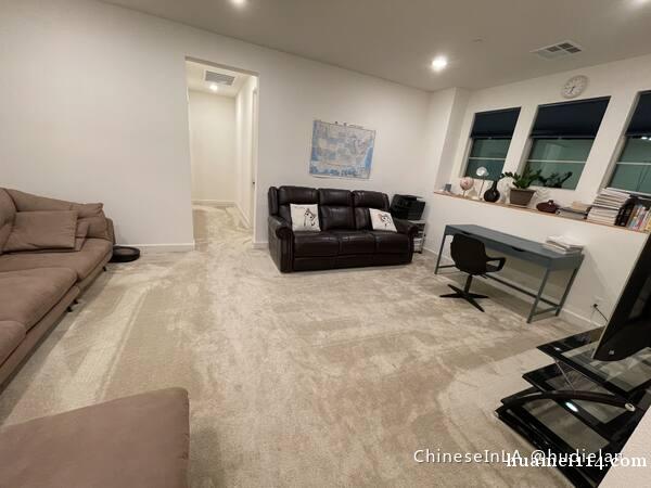 Whittier地区House招租 Whittier地区House招租