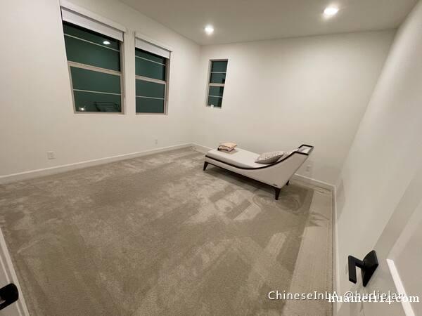 Whittier地区House招租 Whittier地区House招租