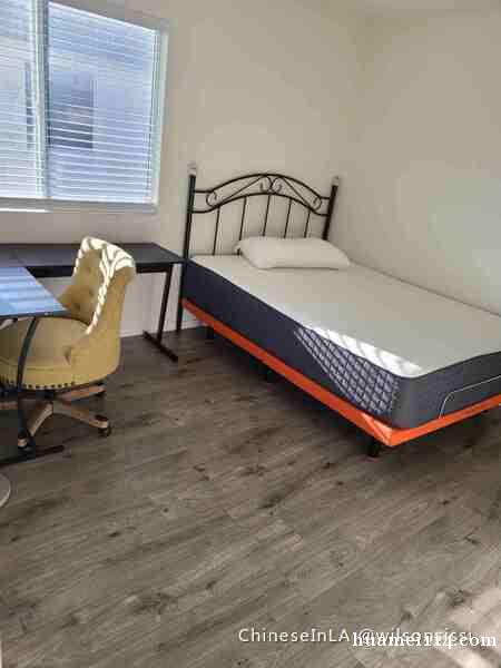 Eastvale东谷 雅房出租$800可小型宠物 短租半年起 Eastvale东谷 雅房出租$800可小型宠物 短租半年起