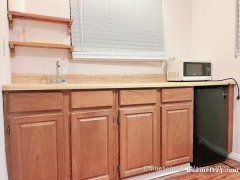 Arcadia学区吉屋独立进出后屋租，独立车库一房一厅一卫浴