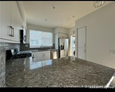 Rosemead独立Condo 3房4卫 , 每一间卧室都有