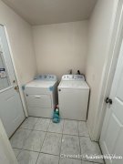 罗兰岗德诚行对面house雅房出租