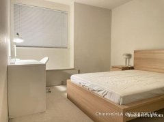 （第一间）Walnut！二楼雅房分租！全套全新宜家家居！限租