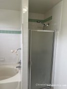 位于爱尔蒙地有一套主卧出租 带宽敞独立卫生间 位于Garve