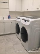 森林湖（尔湾一街之隔）雅房出租