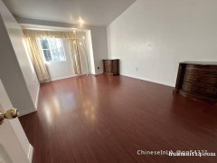 钻石吧3房2厅2.5卫2车库康斗整租