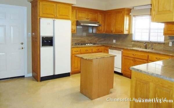 蒙市 Monterey Park 超级大房 $865 另加水 蒙市 Monterey Park 超级大房 $865 另加水