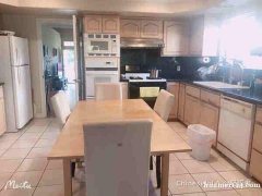 蒙市香港超市附近别墅雅房出租一间